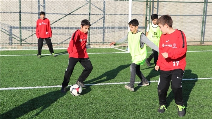 Batman'da köy çocukları sporla buluştu