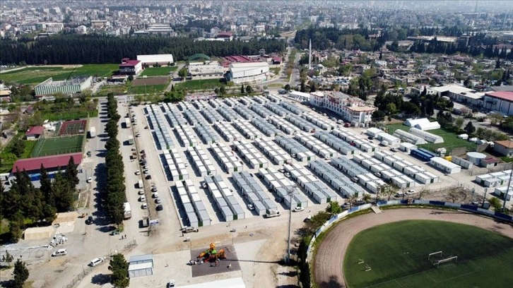 Baykar'ın Kahramanmaraş'ta kurduğu 520 konteyner depremzedelere teslim edildi