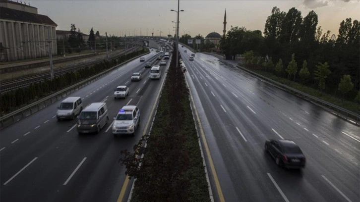 Bayram tatilinde trafik güvenliğini karma ekipler sağlayacak