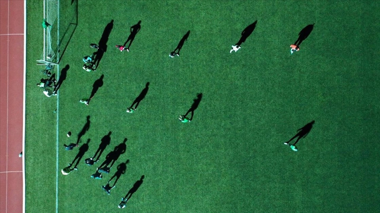 Beden eğitimi öğretmeni Kastamonu'yu ragbi şehri yaptı