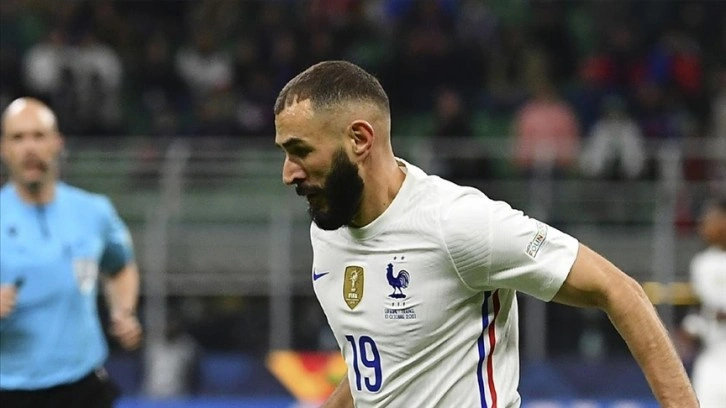 Benzema'nın, Fransa Cumhurbaşkanı Macron'un finale birlikte gitme teklifini reddettiği idd