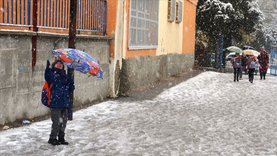 Beş ilde eğitime kar tatili