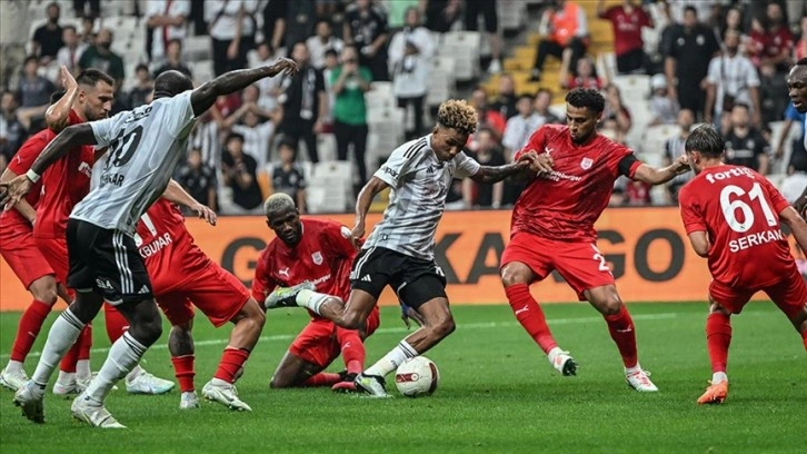 Beşiktaş, 2 puanı uzatmalarda kaybetti