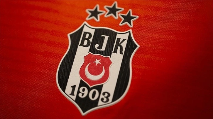 Beşiktaş, Ernest Muci için görüşmelere başladı