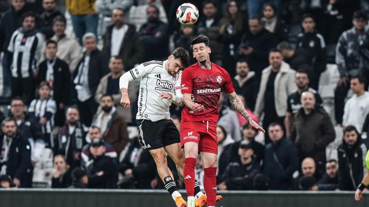 Beşiktaş evinde Gaziantep FK ile 2-2 berabere kaldı