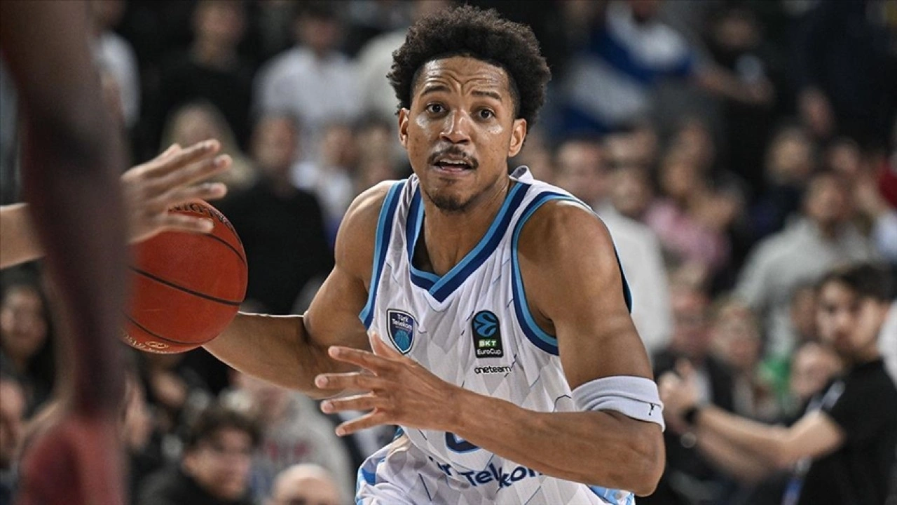 Beşiktaş GAİN, ABD'li basketbolcu Anthony Brown'u kadrosuna kattı