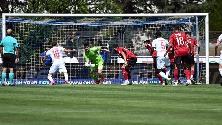 Beşiktaş hazırlık maçında Augsburg ile berabere kaldı