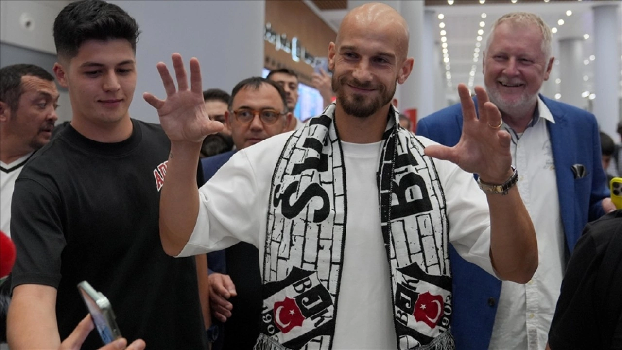 Beşiktaş'ın 193. yabancı futbolcusu Vaclav Cerny