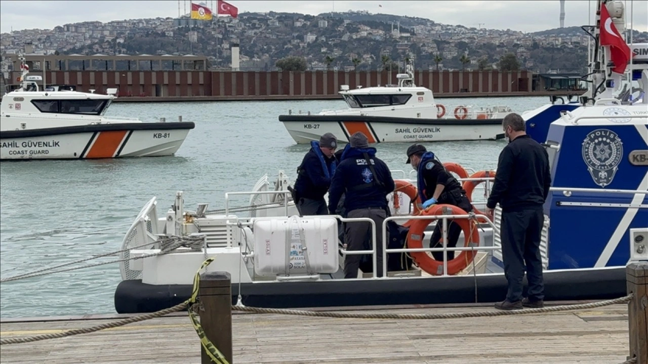 Beşiktaş'ta denizde erkek cesedi bulundu