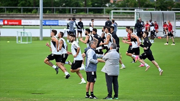 Beşiktaş, Tiran maçı öncesi UEFA'ya kadro bildirimini yaptı