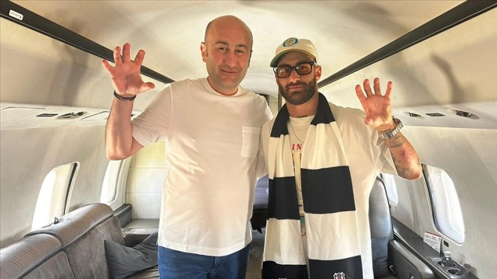 Beşiktaş'ın transfer görüşmelerine başladığı Rafa Silva, İstanbul'a geldi