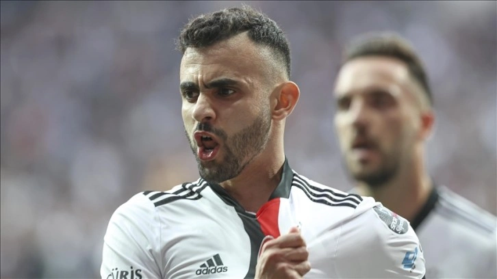 Beşiktaşlı futbolcu Ghezzal'in ayağında gerilme ve yırtık tespit edildi