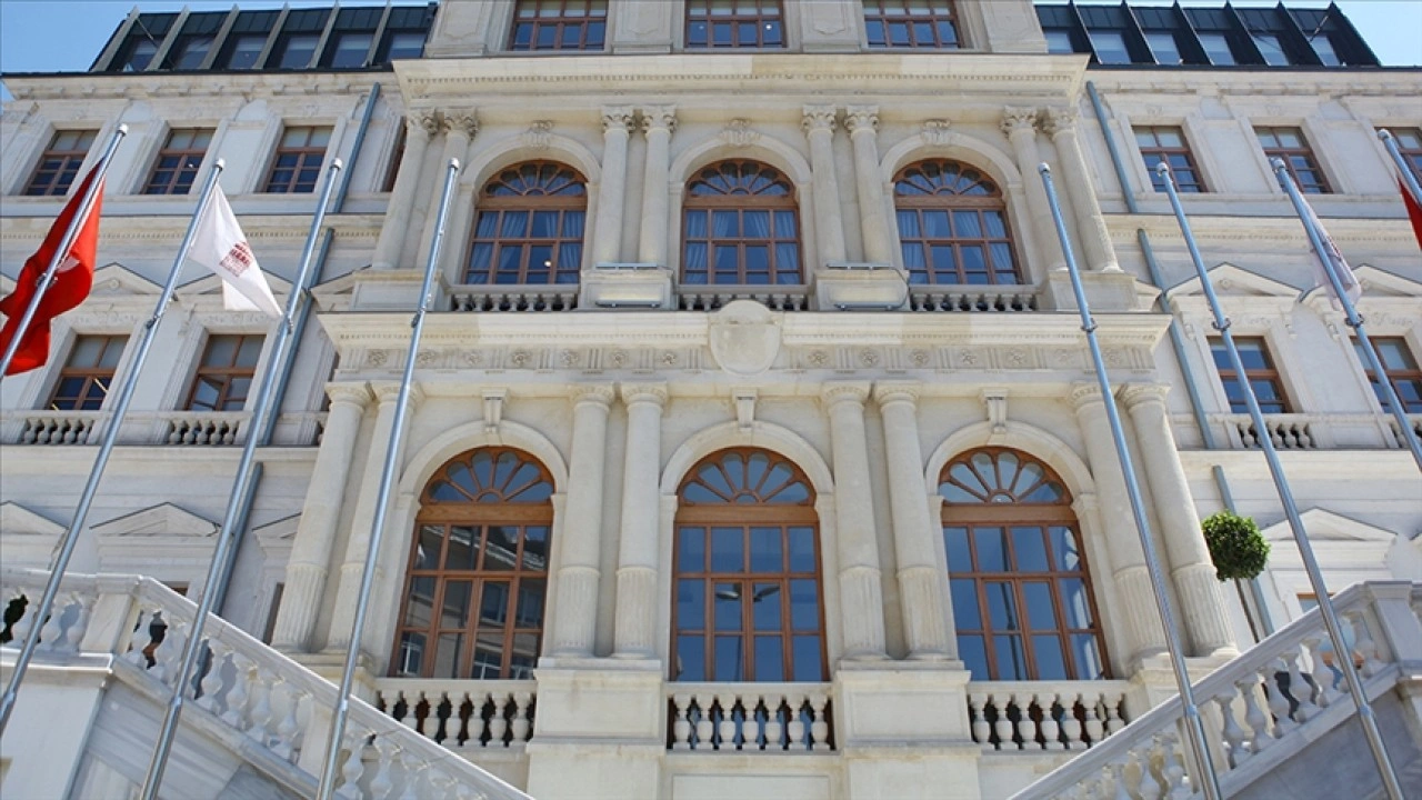 Beyoğlu Belediye Başkan Vekilliğine Meclis Üyesi Sefer Karaahmetoğlu seçildi