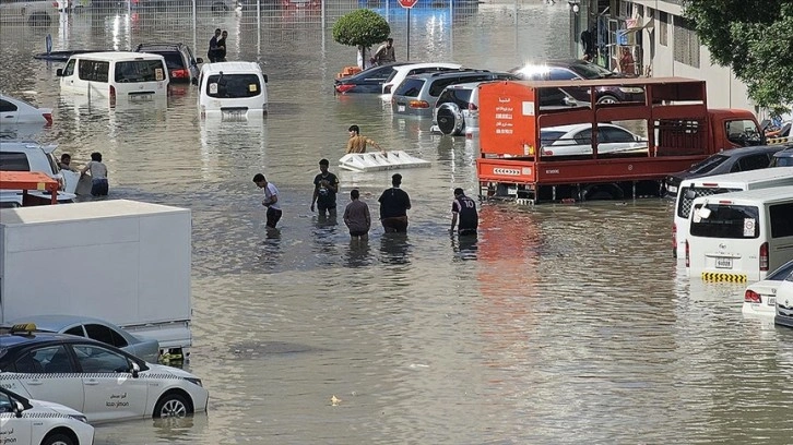 Bilim insanlarına göre, iklim değişikliği Körfez bölgesindeki yağışları şiddetlendirmiş olabilir