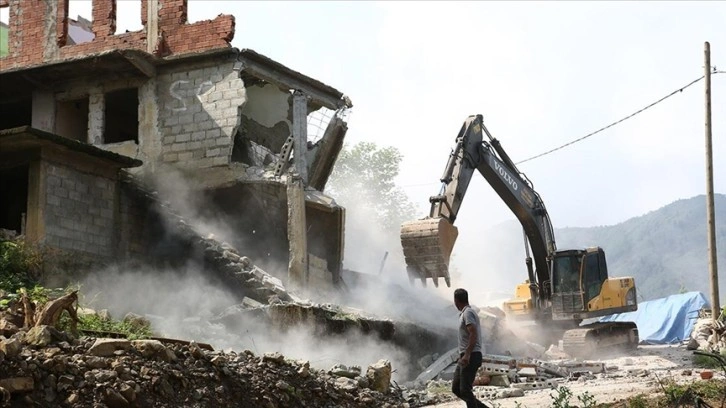 Binaların yıkılmasına ilişkin yönetmelik 1 Temmuz'da yürürlüğe girecek