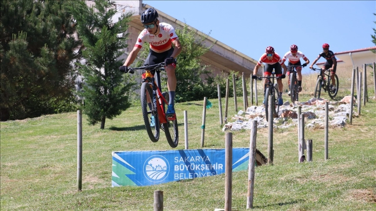 Bisiklet Milli Takımı, Dağ Bisikleti Eliminatör Dünya Şampiyonası'nda zirve için pedal çevirece