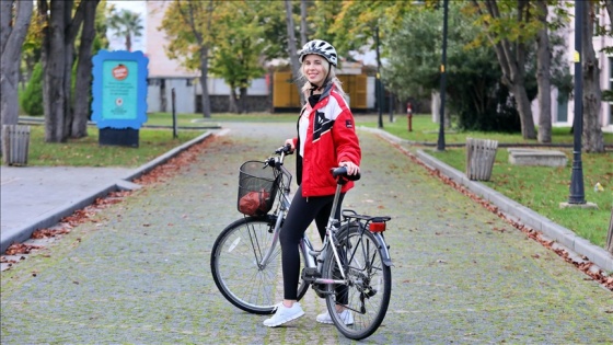 Bisiklet tutkunu diyetisyen hastalarına da bu sporu öneriyor