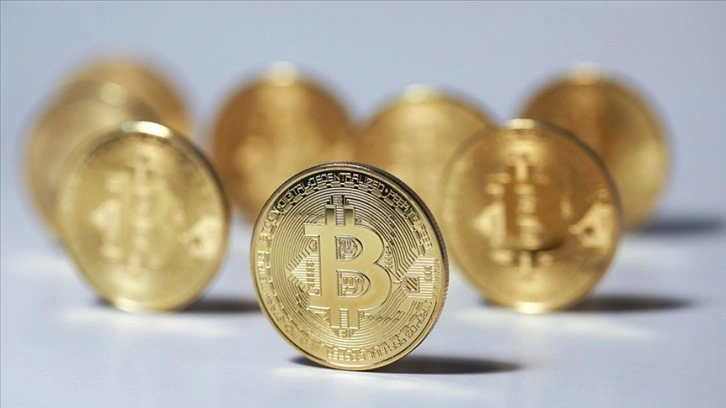Bitcoin, faiz artırımına ilişkin endişelerle 3 ayın en düşük seviyesine geriledi