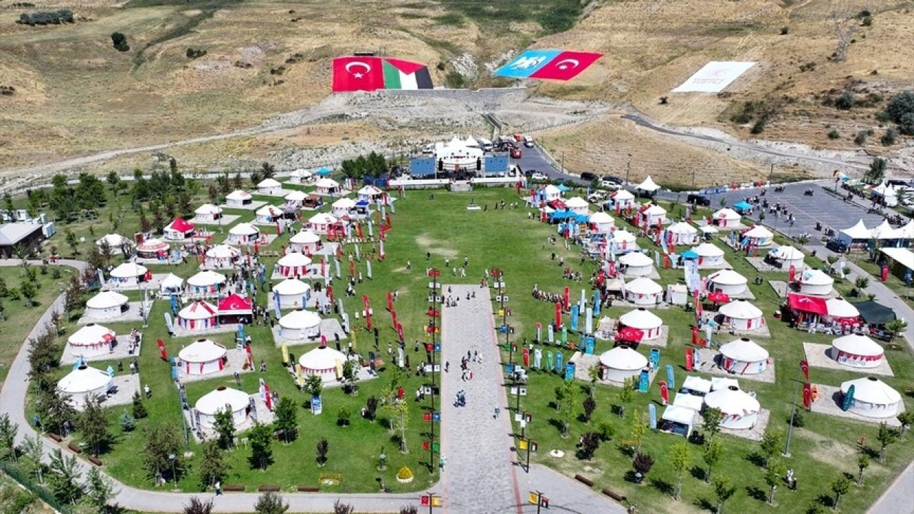 Bitlis ve Muş&rsquo;ta, Malazgirt Zaferi'nin 955. yıl d&ouml;n&uuml;m&uuml; etkinlikleri d&uuml;zenlendi