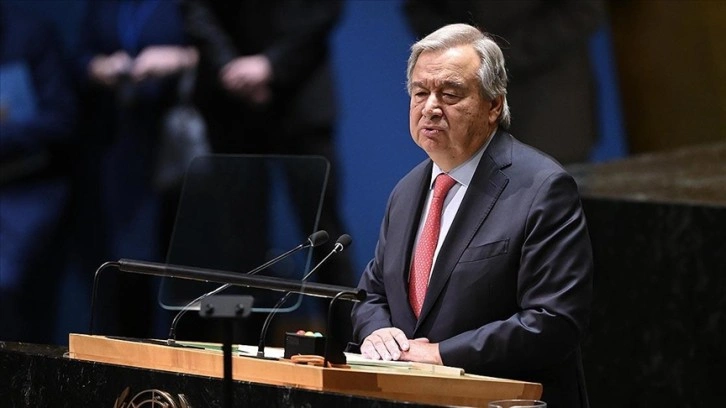 BM Genel Sekreteri Guterres, ramazanda Gazze'de bombardımanı sürdüren İsrail'e tepki göste