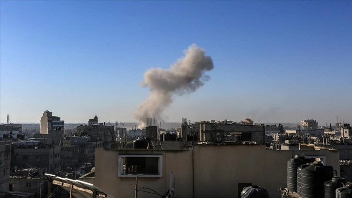 BM, İsrail'in Refah'ta yoğunlaşan saldırıları nedeniyle durumun hızla kötüleşmesinden endi