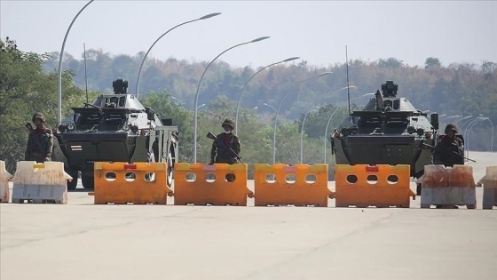 BM Myanmar'da ordunun darbe karşıtlarına yönelik şiddeti artırmasından endişeli