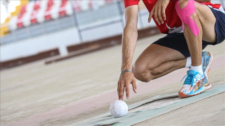 Bocce dalında mücadele eden İbrahim Arslantaş, Bahar Çil ve İnci Ece Öztürk altın madalyaya uzandı