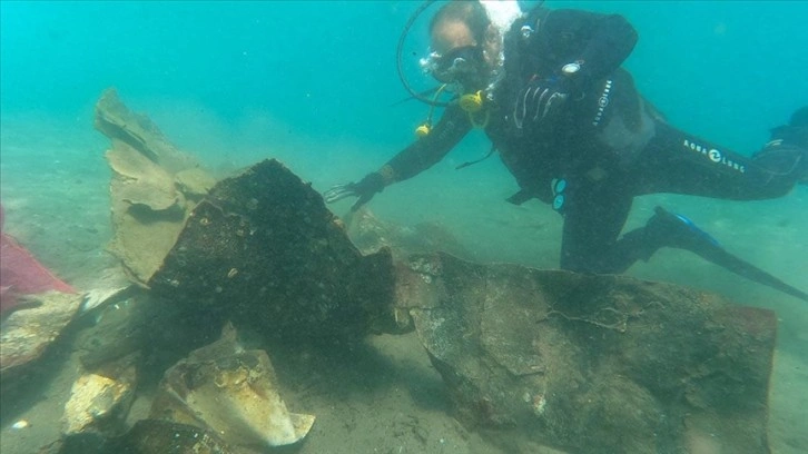 Bodrum'da deniz dibinden 219 kilogram atık çıkarıldı
