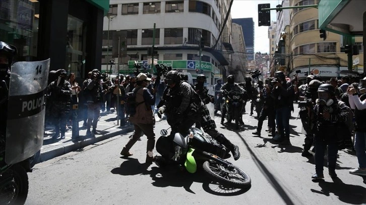 Bolivya'da öğretmenlerin protestosunda olaylar çıktı