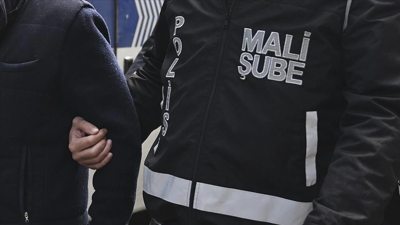 Borsa işlemlerinde usulsüzlük yaptıkları iddiasıyla 7 şüpheli hakkında gözaltı kararı