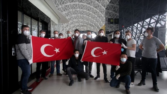 Bosna Hersek, Hırvatistan ve Slovenya&#039;daki Türk vatandaşları yurda dönüyor