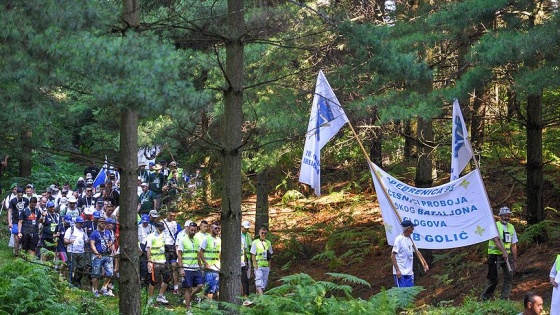 Bosna Hersek'te 'Barış Yürüyüşü' başladı