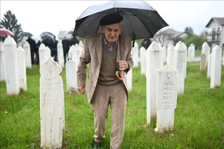 Bosna Hersek'teki Ahmiçi Katliamı'nın 9 kurbanı daha toprağa verildi