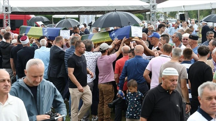 Bosna Hersek'teki savaşta Sırpların öldürdüğü 4 Boşnak sivil daha toprağa verildi