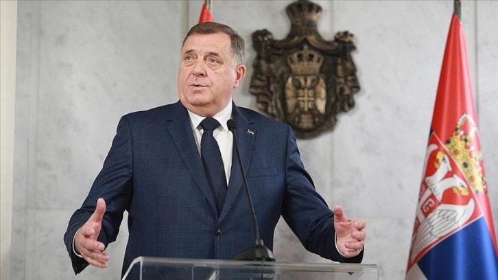 Bosnalı Sırp lider Dodik: Yüksek Temsilci Schmidt'in yasallığını kabul etmiyoruz