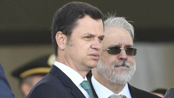 Brezilya'da eski Adalet Bakanı Torres hakkında gözaltı kararı