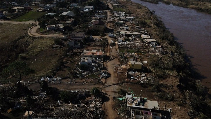 Brezilya'daki sel felaketinde ölenlerin sayısı 101'e çıktı