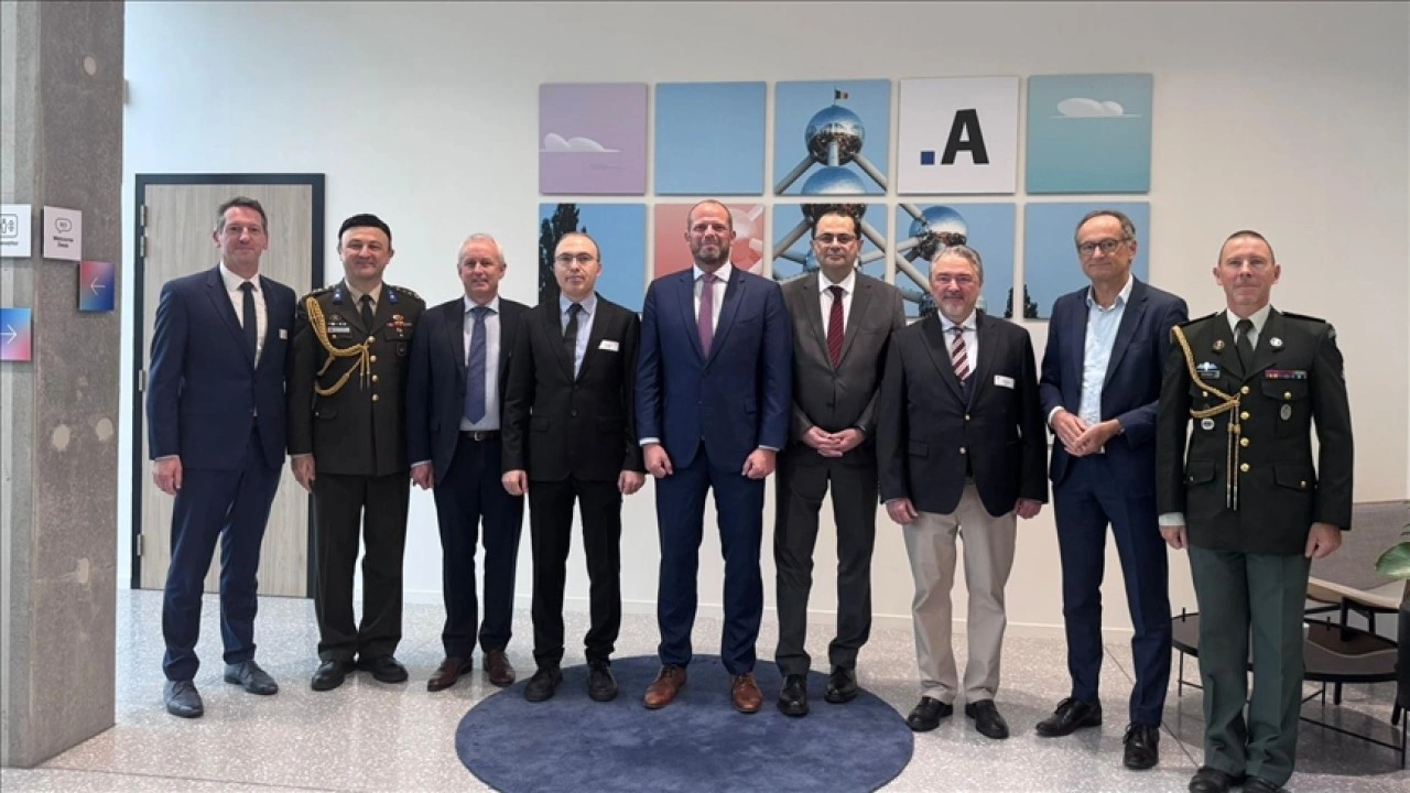 Brüksel'de Türkiye-Belçika Savunma Sanayi Endüstri Günü düzenlendi