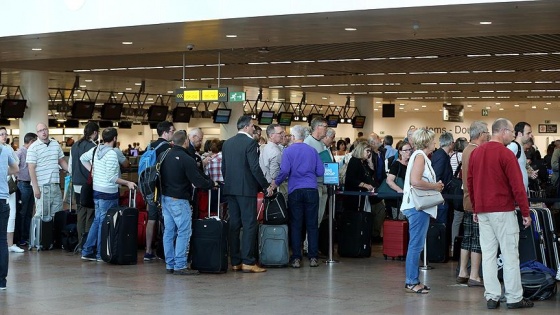 Brüksel havalimanında elektrik kesintisi rötarı