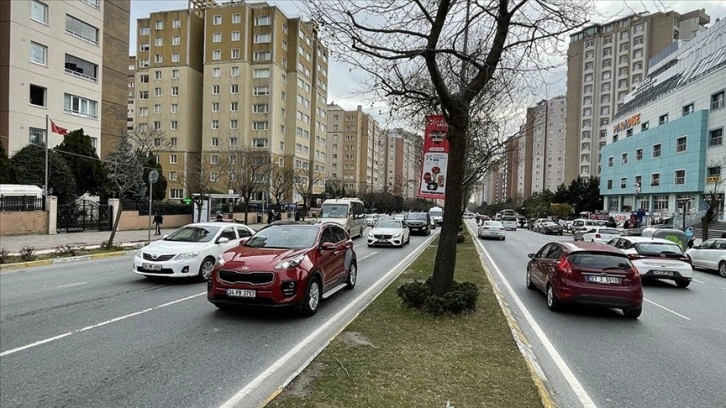 Bu mahalle yaklaşık 112 bin sakiniyle 3 il ve 758 ilçeden daha büyük