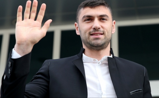 Burak Yılmaz, Çinliler'i şaşkına çevirdi! Açıklama...