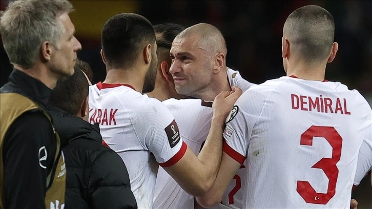 Burak Yılmaz milli takıma veda etti