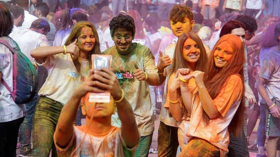Bursa&#039;da &#039;renkli koşu festivali&#039;