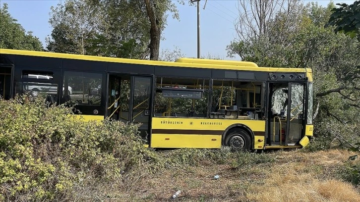 Bursa'da şarampole devrilen belediye otobüsündeki 21 kişi yaralandı