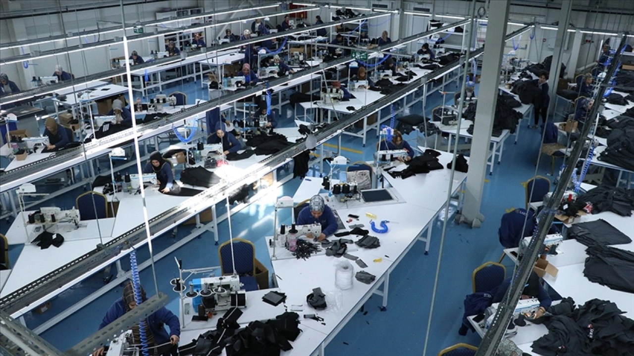 Çalışma ve Sosyal Güvenlik Bakanlığı: İstihdam yaklaşık 33 milyon kiÅŸiyle tarihi zirveye çıktı