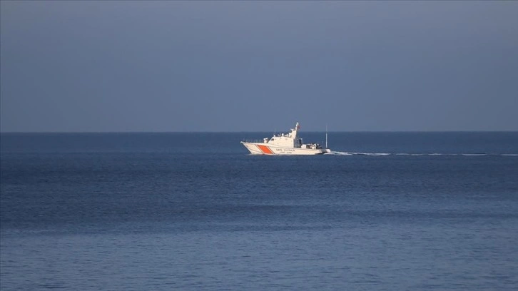 Çanakkale açıklarında batan bottaki kayıp düzensiz göçmenleri arama çalışması sürüyor