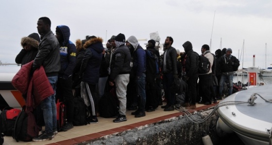 Çanakkale'de 46 mülteci yakalandı