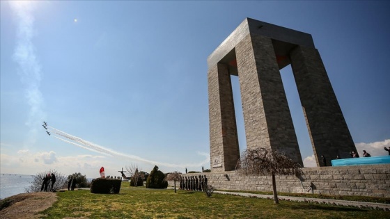 Çanakkale Şehitler Abidesi'nde tören düzenlendi