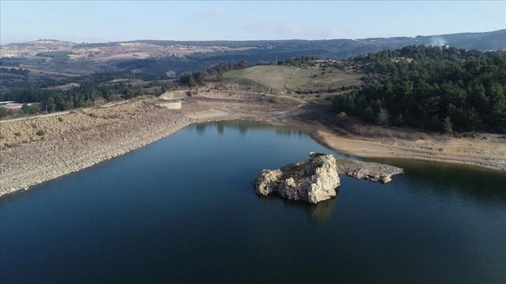 Çanakkale'de tarımsal sulamada da kullanılan barajda su seviyesi düştü