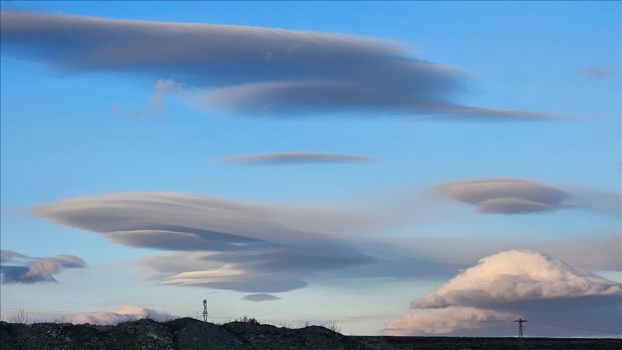 Çankırı semalarında mercek bulutu görüldü